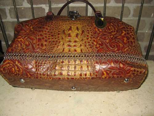 RAVIANI NEW CARRY ON TRAVEL BAG LUXURY AT IT'S BEST .. SAWAROVSKI MADE IN USA Best Deal in New York.